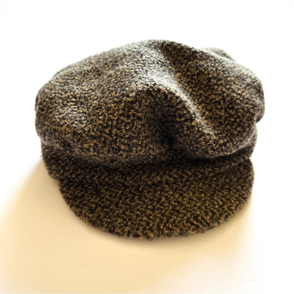 SFA Saks Fifth Avenue Brown-tone Newsboy Cap - Picture 2 of 8